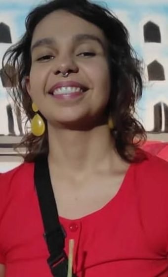 LETÍCIA CARVALHO - foto colorida